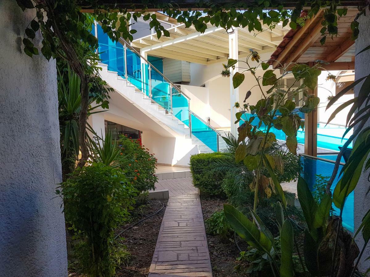 莉迪亚马里斯度假酒店 科林比亚 外观 照片